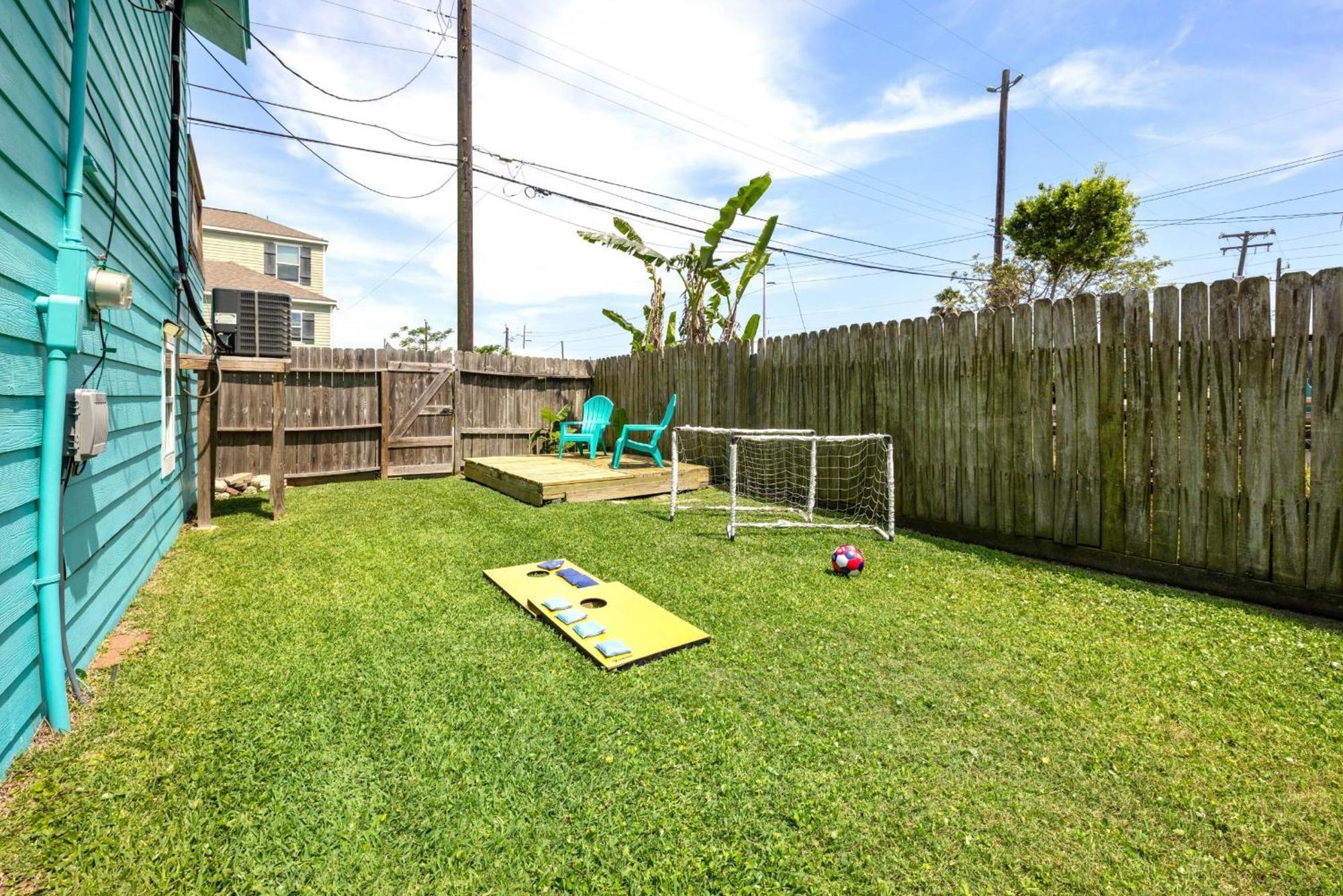 Nr Beach Pier Oasis Game Tables Yard Bbq Galveston Eksteriør billede